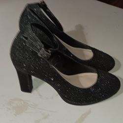 ANDIAMO BLACK HEELS  8.5
