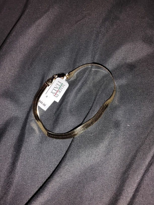 7.5 14 Karat Gold Ralph Lauren Bracelet