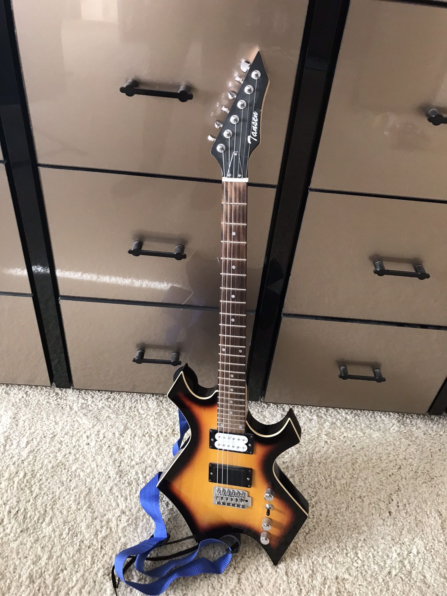 Tansen Electric Starter Guitar Amazing Shape