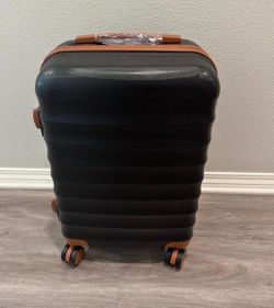 $25 each NEW Carry on or Check In Luggage Suitcase Maleta (Never Used)