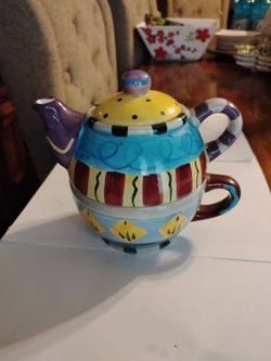 Vintage stackable 3piece ceramic tea set