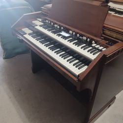 Hammond A-100 With Leslie 