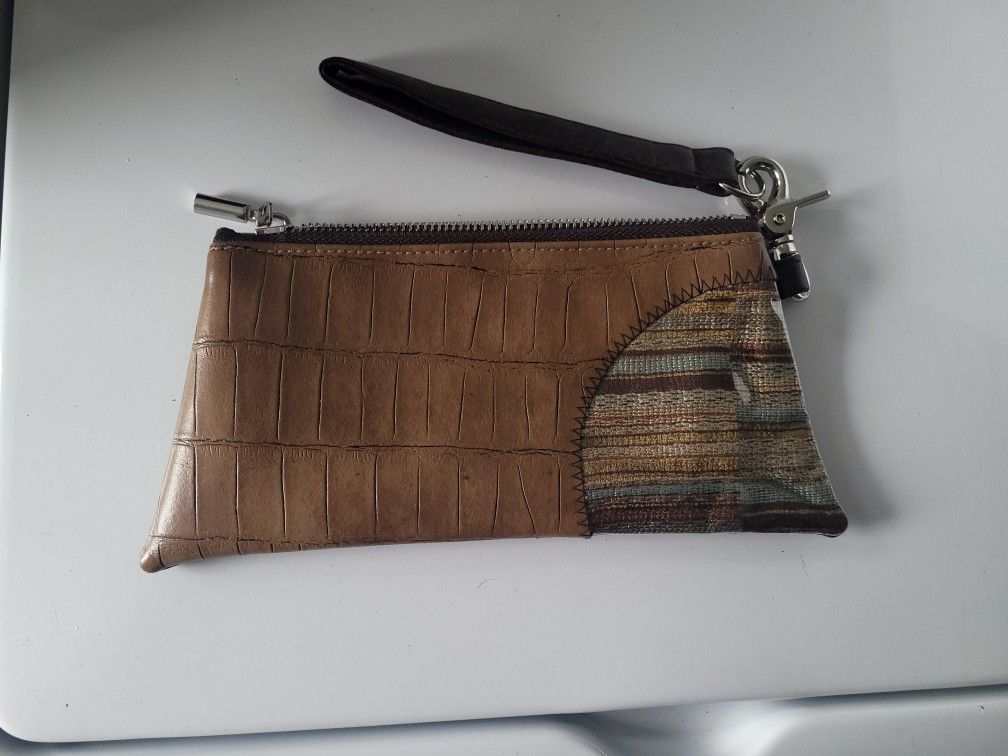 Wallet/Wristlet