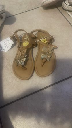Brand new girls size 1 sandals