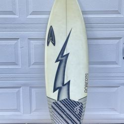 Roberts Surfboard 5’1”