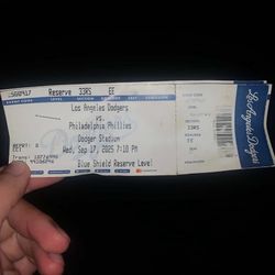 Dodgers Vs Philadelphia Phillies