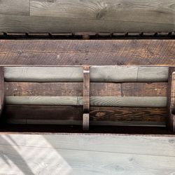 Pallet Wine/ liquor rack