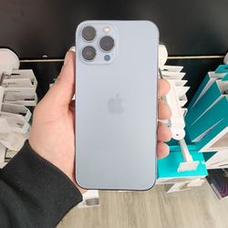 Apple iPhone 13 Pro Max 256GB in Sierra Blue (Factory Unlocked/Desbloquiado)