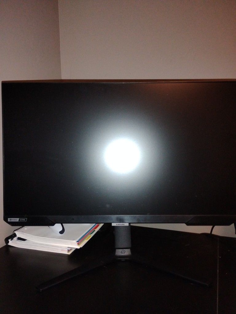 SAMSUNG ODYSSEY G4 MONITOR