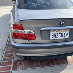2004 BMW 330i