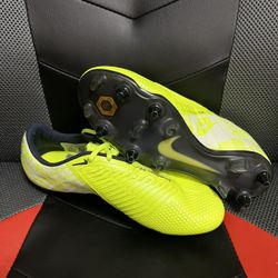Nike Phantom Venom Elite SG-Pro ACC Volt Soccer Cleats AO0575-718 Rare Brand New Size 7.5