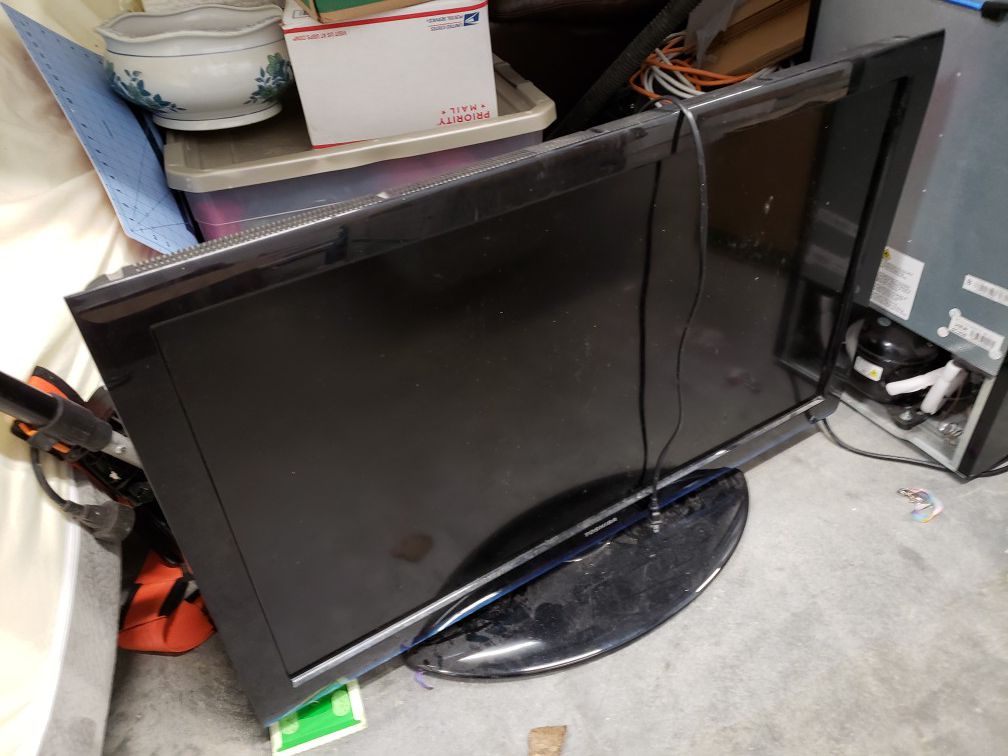 40 inch Toshiba tv