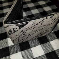 Lightly Used Nakoa Leather Wallet