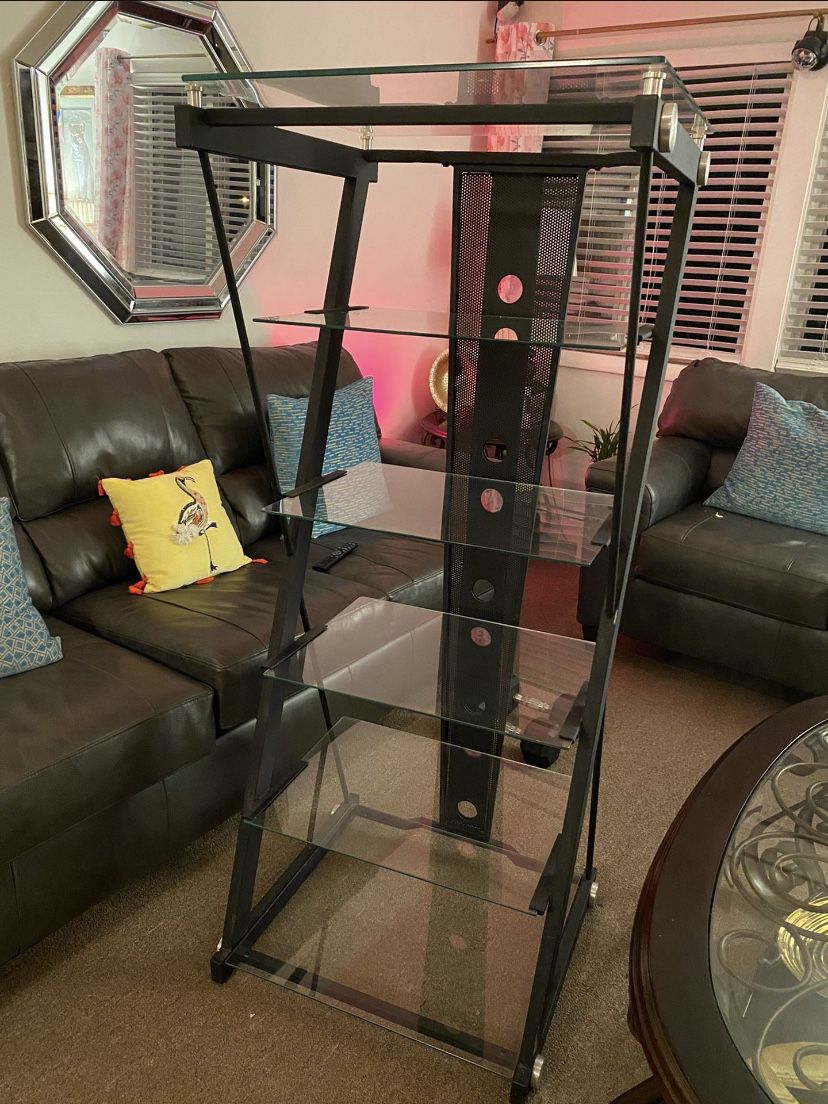 6 Shelves Glass stand in mint Condition 
