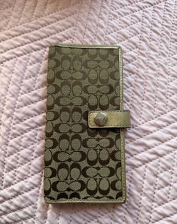 Coach wallet
