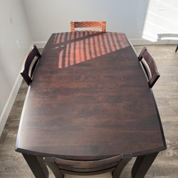 Mahogany Wood Table
