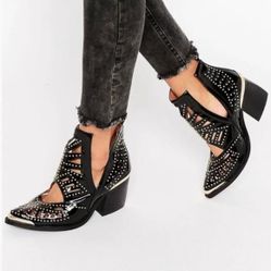 Cow Girl Jeffrey Campbell