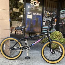 ***^*^New GT 20” BMX Bike*^***
