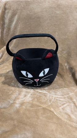 Black Cat Halloween Trick-or-Treat Basket