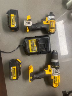 DeWalt 20V Max Drill Set with Batteries and Charger
