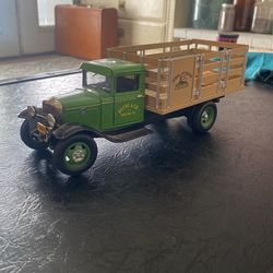 John Deere Truck