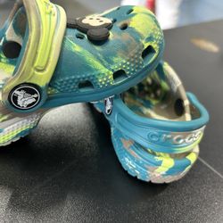 Baby Crocs Size 5