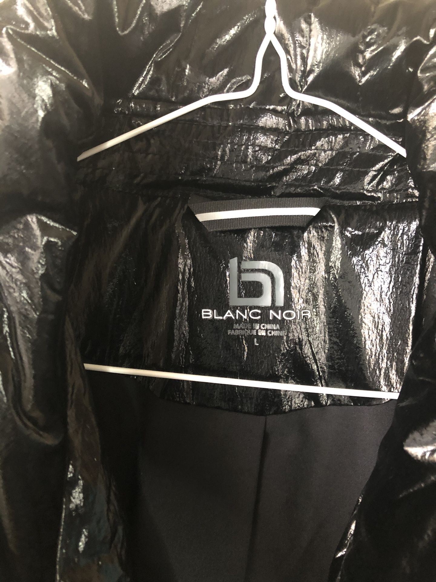 Blac Noir Super Hero Motion Panel Puffer  & Accessories