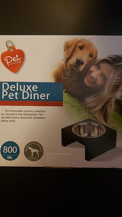 Deluxe Pet Diner Bowl