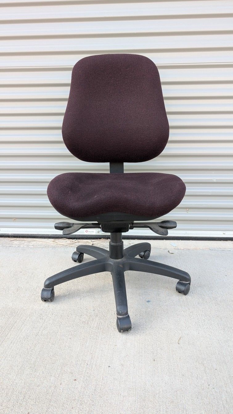 BodyBilt Desk Chair