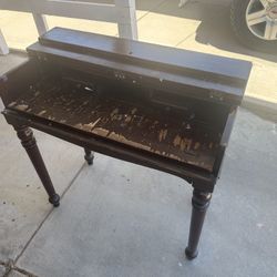 FREE beat up desk