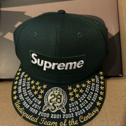Supreme Undisputed Box Logo New Era Hat
