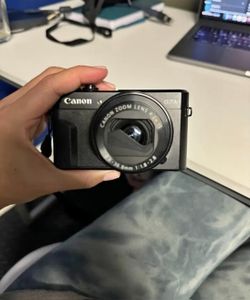 Mark || g7x canon camera