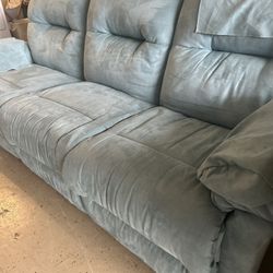 Couch With Two Reclining Ends