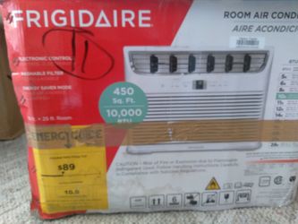 Frigidaire A/C Room Unit