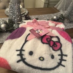 Hello Kitty Fleece throw Blanket 