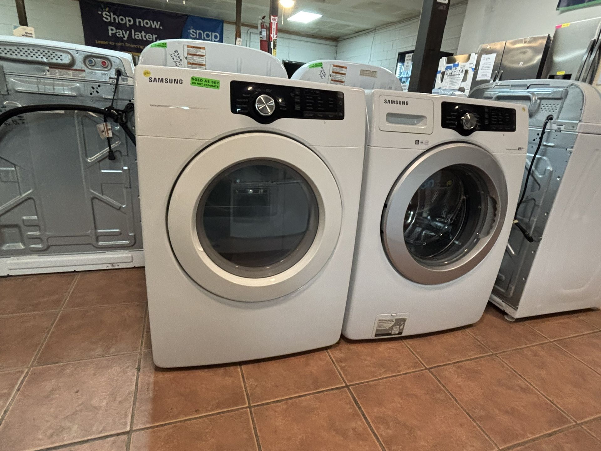 Samsung Washer Dryer Set $499
