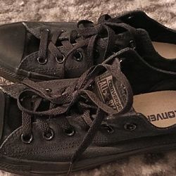 Converse Allstars Size 7.5