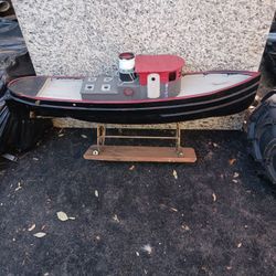 Tug Boat  600 Negotiate 