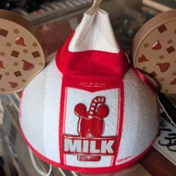 Disney Vinylmation Hat