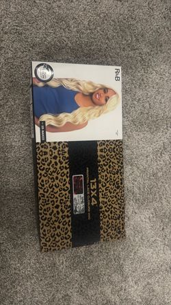 Blonde wig