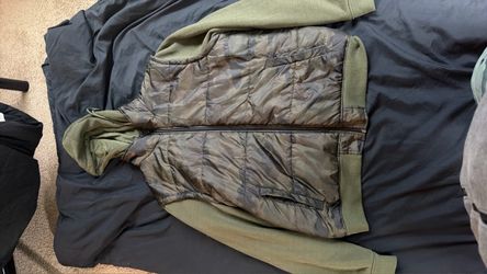Vest/Hoodie