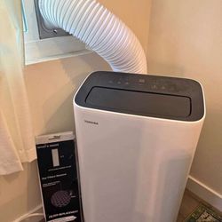 TOSHIBA Portable AC Unit