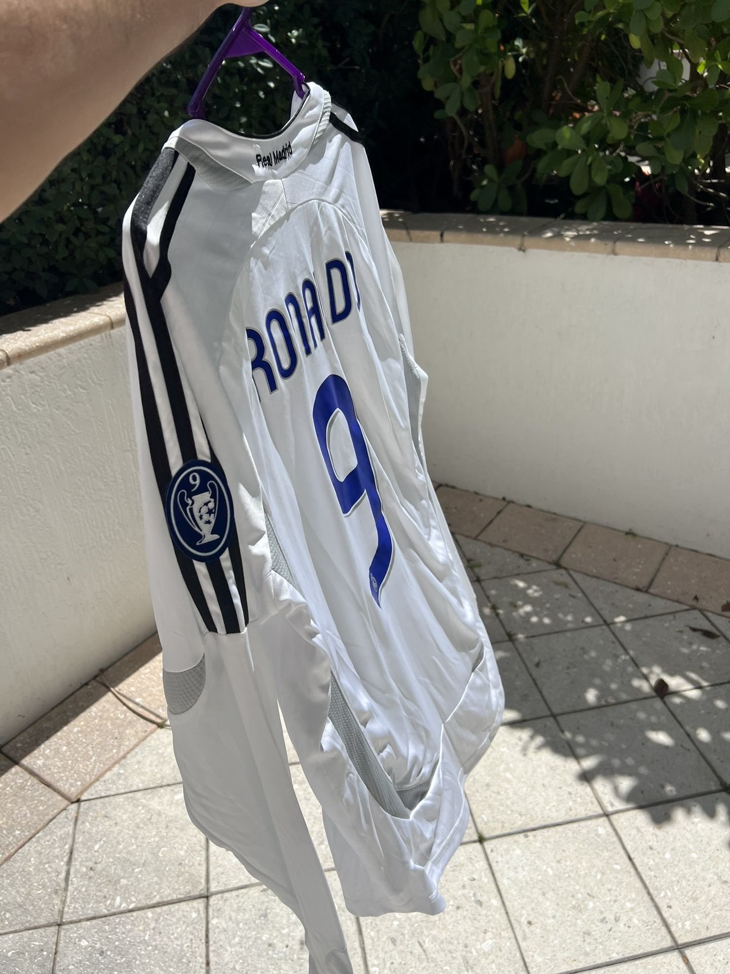 Real Madrid Soccer jersey Ronaldo R9 Brazil long sleeves for Sale in Miami  Beach, FL - OfferUp