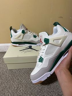 Air Jordan 4 Nike SB Pine Green