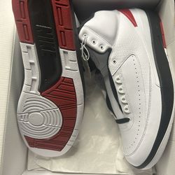 Jordan 2 Chicago Size 13 New