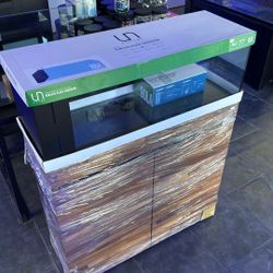 UNS 90LA Rimless Aquarium Tank w/ Wooden Stand
