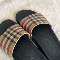 Burberry Slides Women