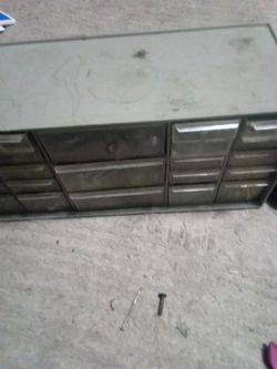 Hold Nots And Bolt Nails 