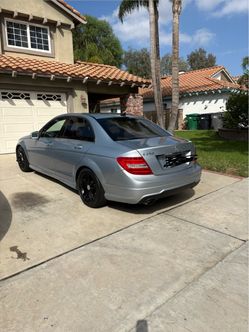 Mercedes Benz c(contact info removed)