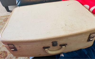Towncraft hard shell suitcase 1950’s